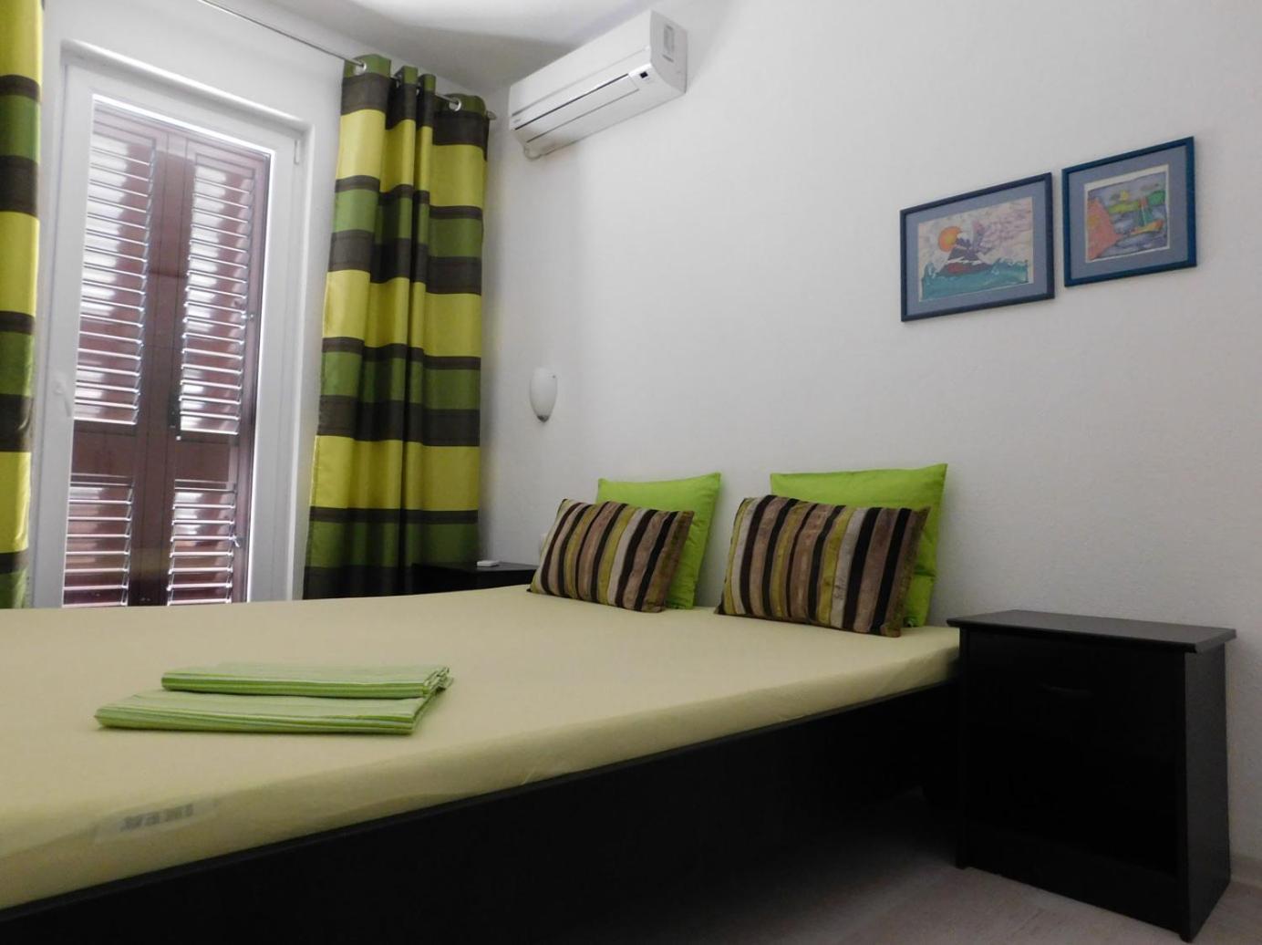 Villa Renata - Apartment Zeleni Povlja  Exteriör bild