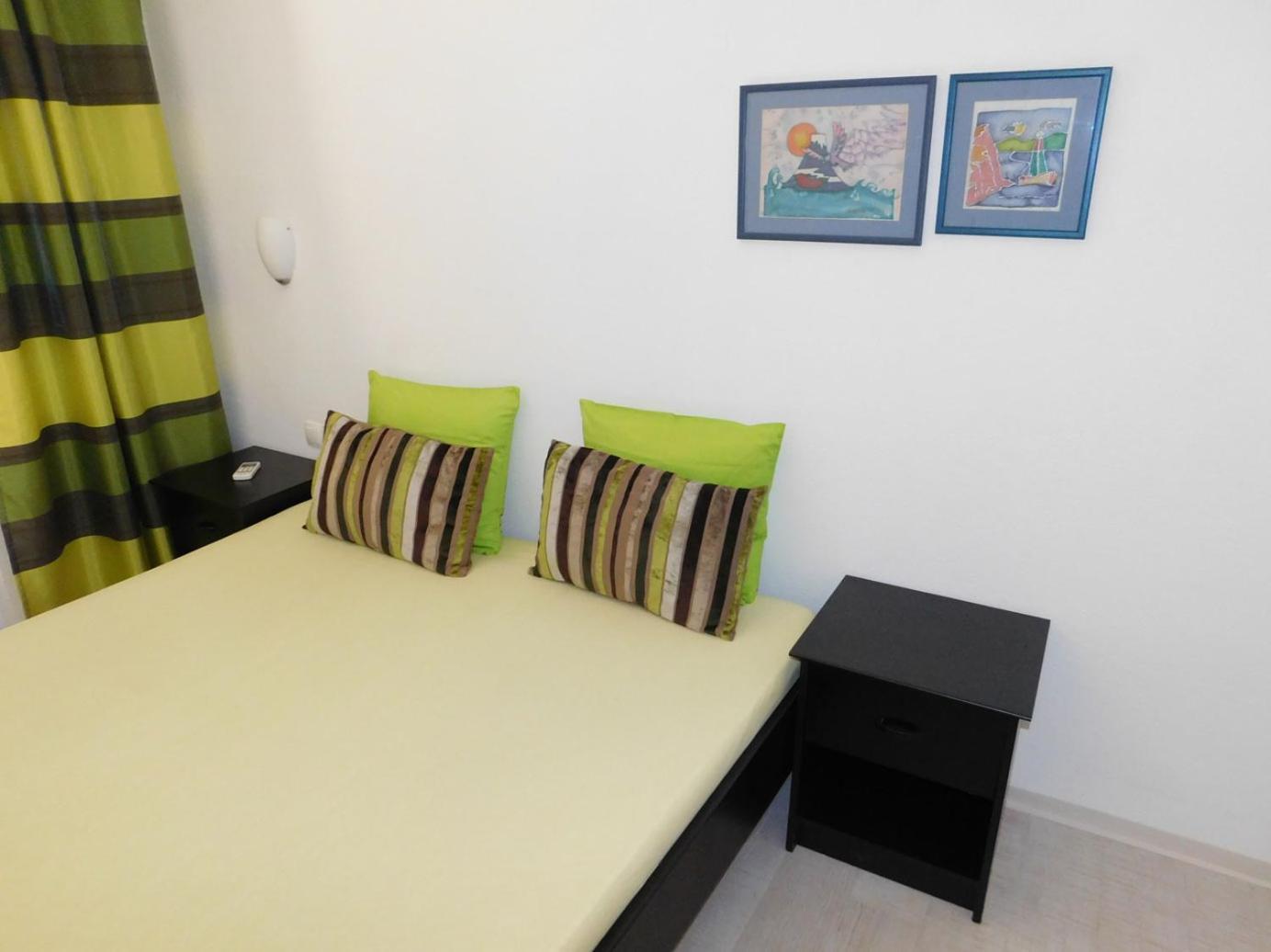 Villa Renata - Apartment Zeleni Povlja  Exteriör bild